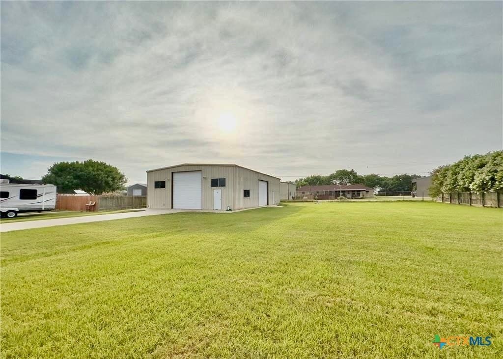 0.5 acres in Victoria County
