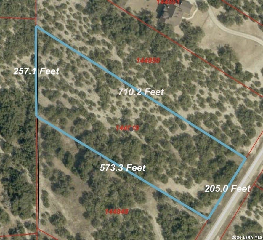 3.11 acres in Comal County