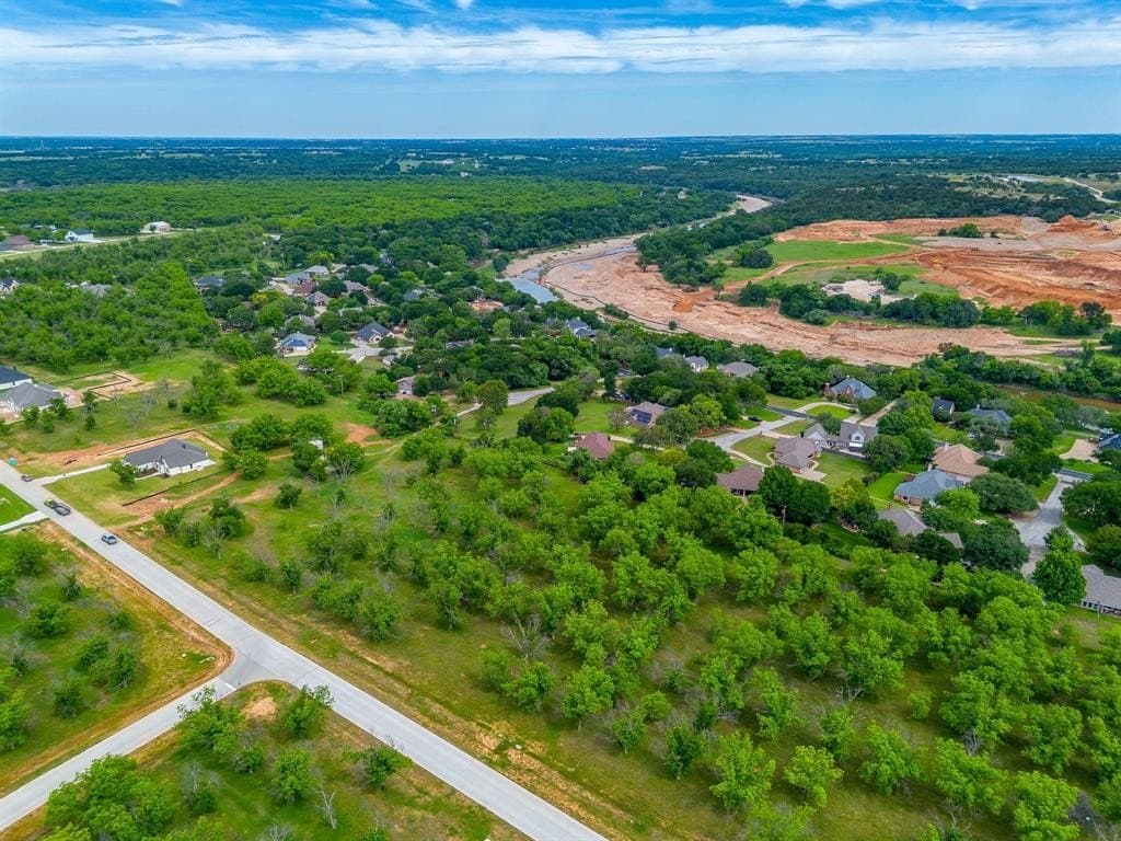 1.52 acres in Hood County gallery image 3