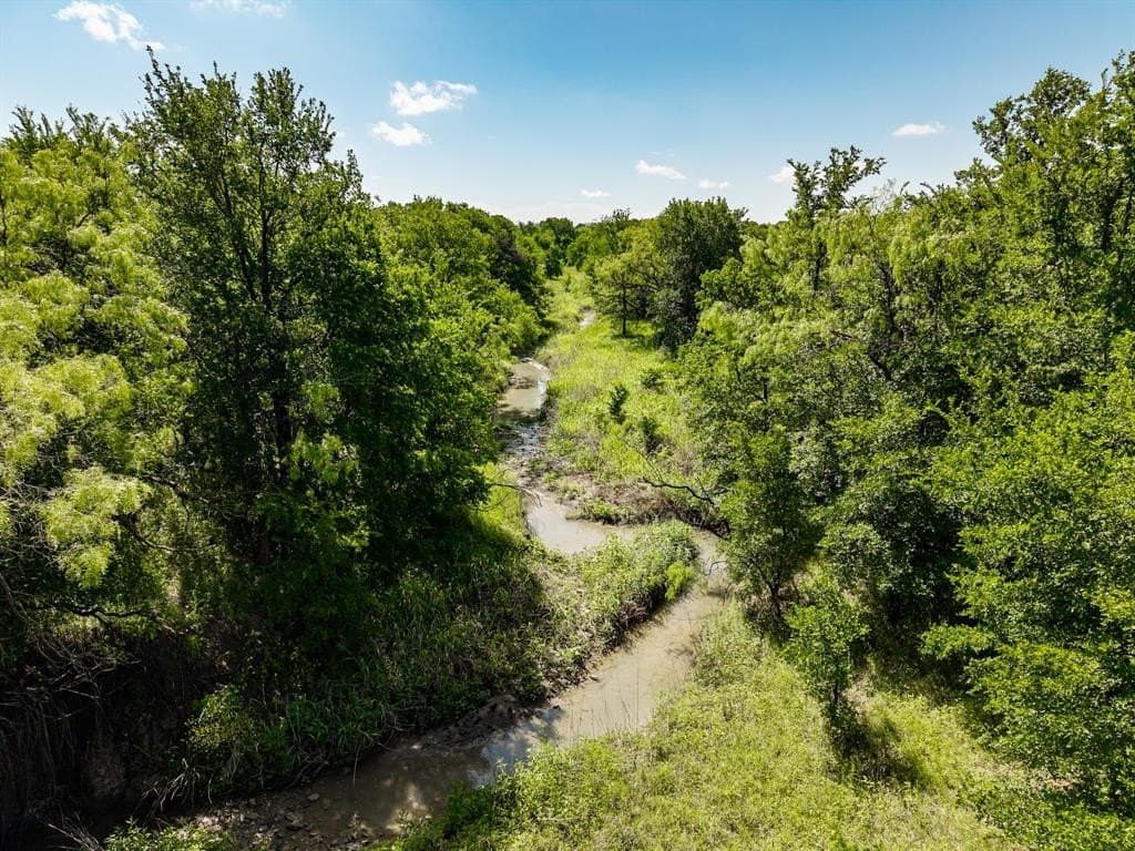 11.34 acres in Hill County gallery image 3