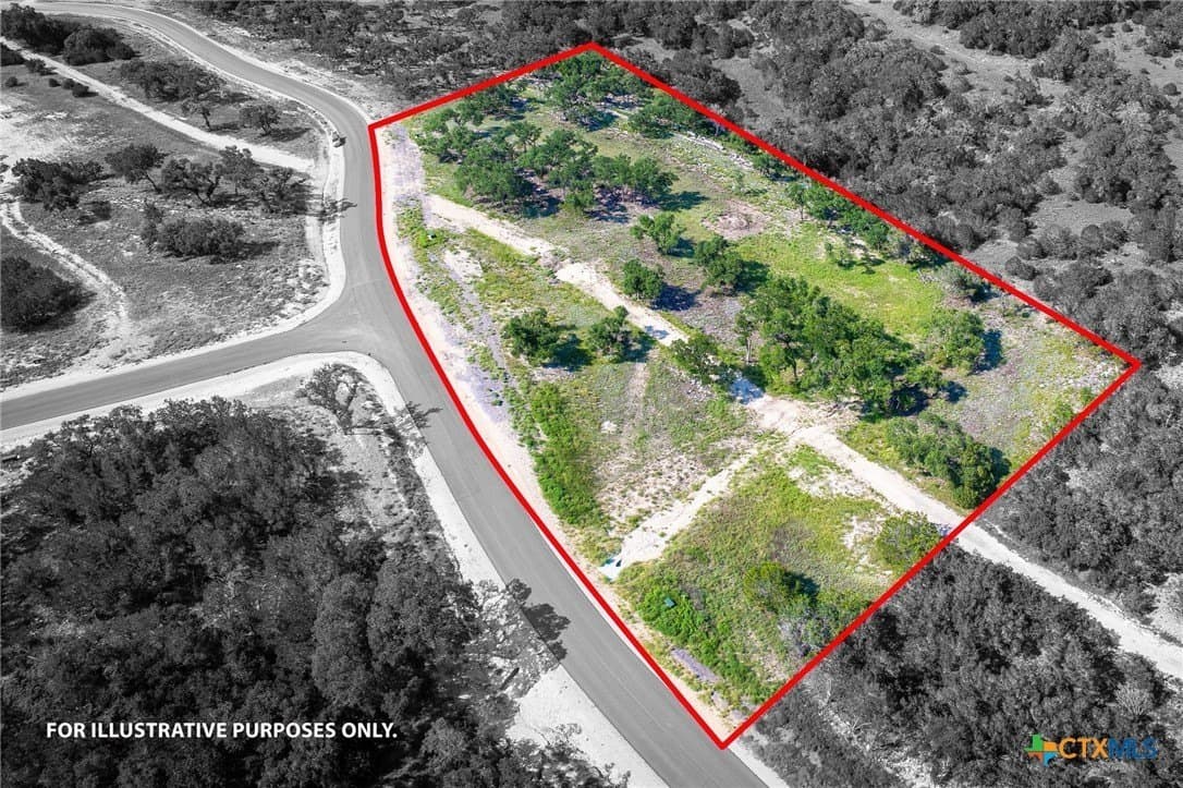 4 acres in Comal County