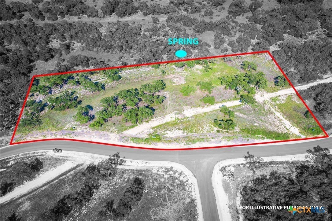 4 acres in Comal County - photo 3
