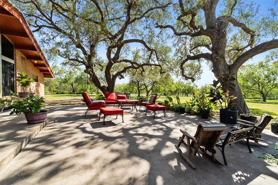 20.03 acres in San Patricio County - photo 9