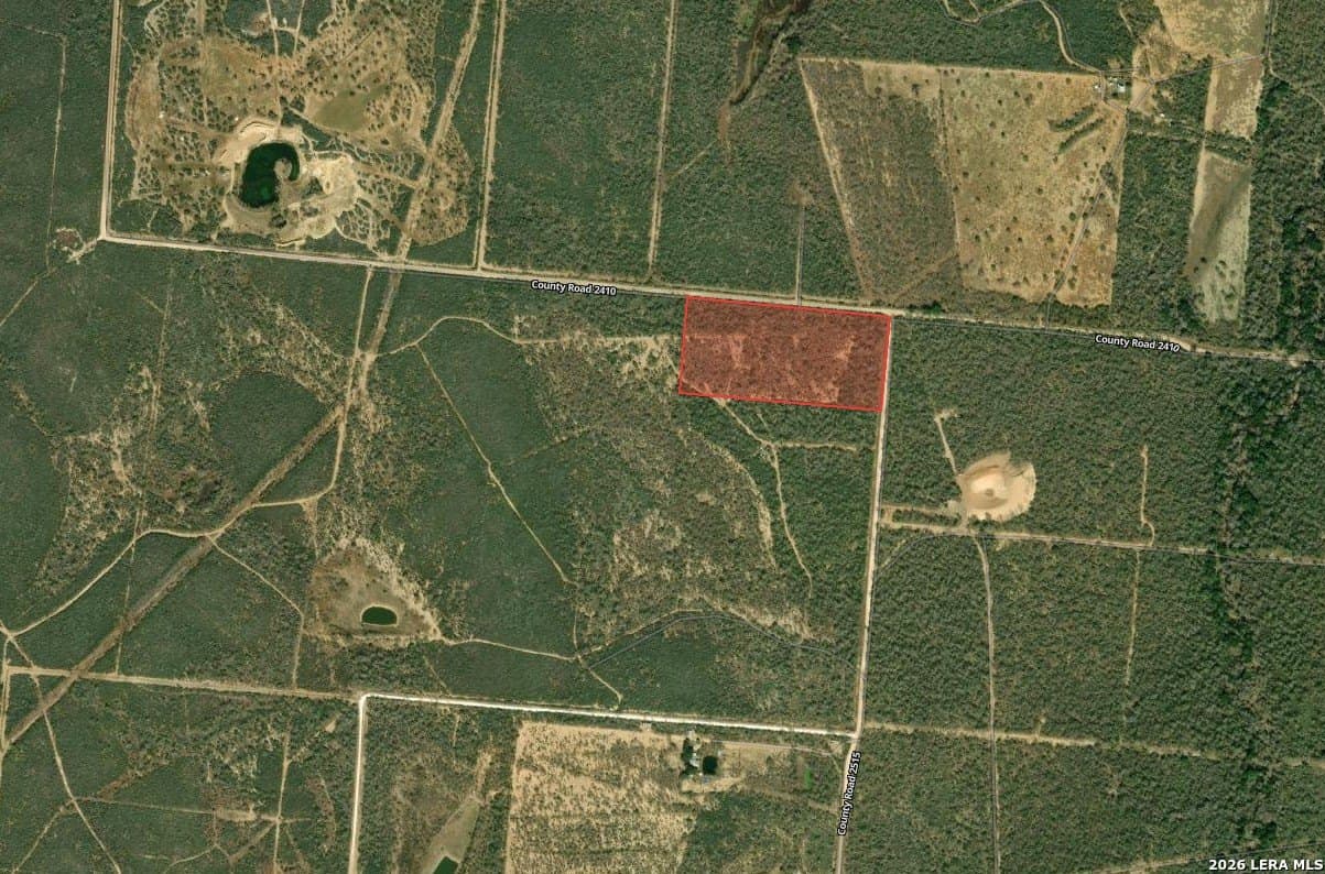 17.27 acres in Frio County gallery image 3
