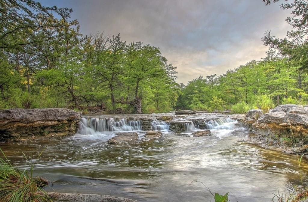 1.25 acres in Kerr County gallery image 2