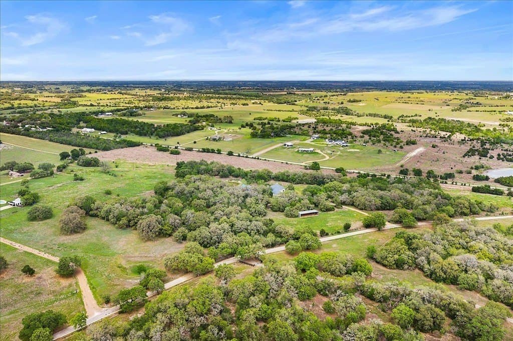 41.72 acres in Fayette County - photo 9