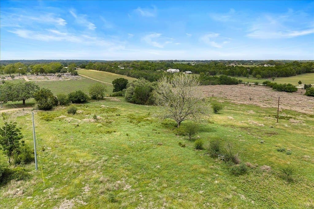 41.72 acres in Fayette County - photo 11