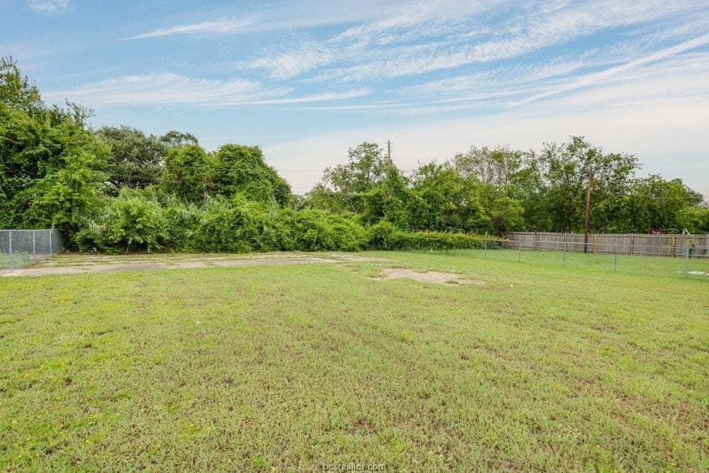 0.19 acres in Brazos County gallery image 4