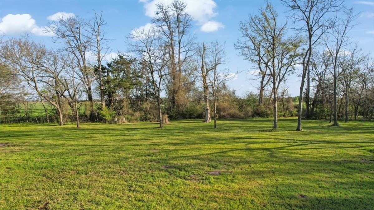 2.72 acres in Hunt County gallery image 3