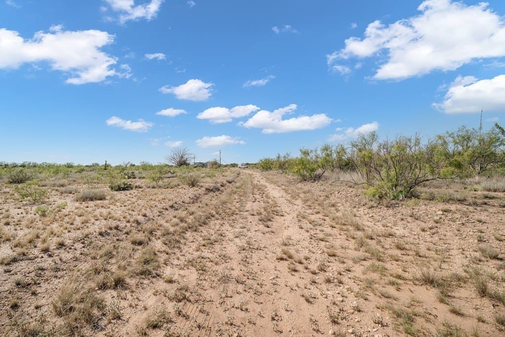 7.16 acres in Howard County - photo 18