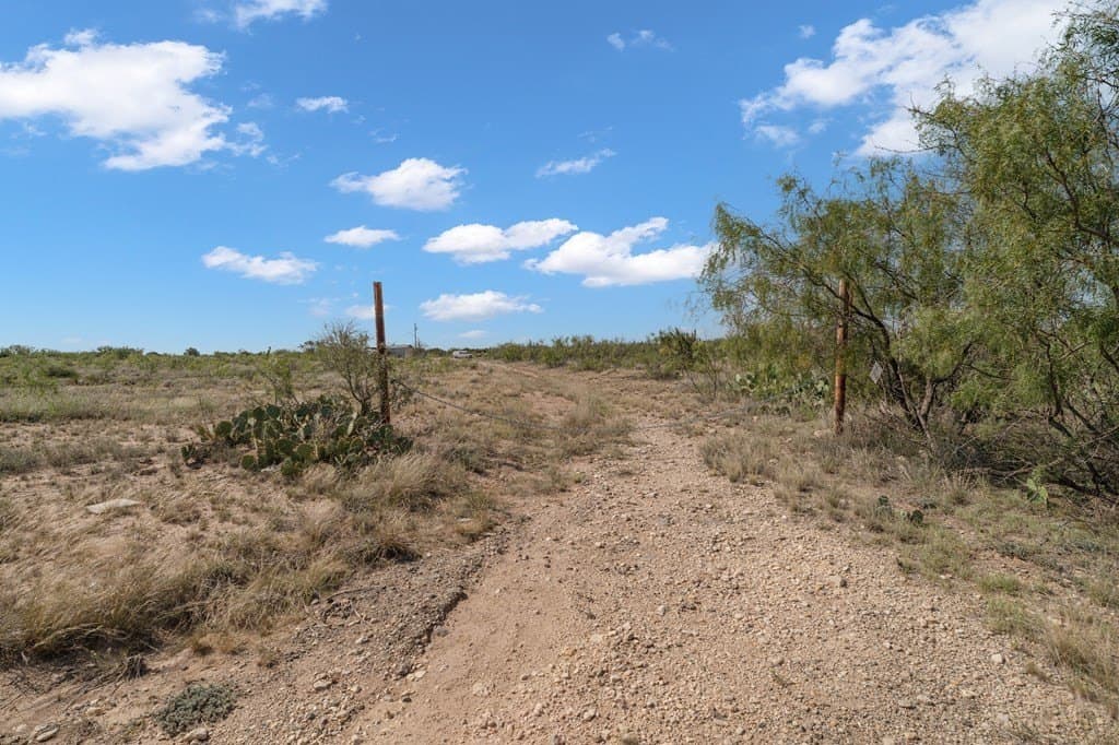 7.16 acres in Howard County - photo 14