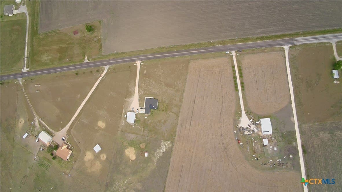 27.79 acres in Williamson County - photo 4