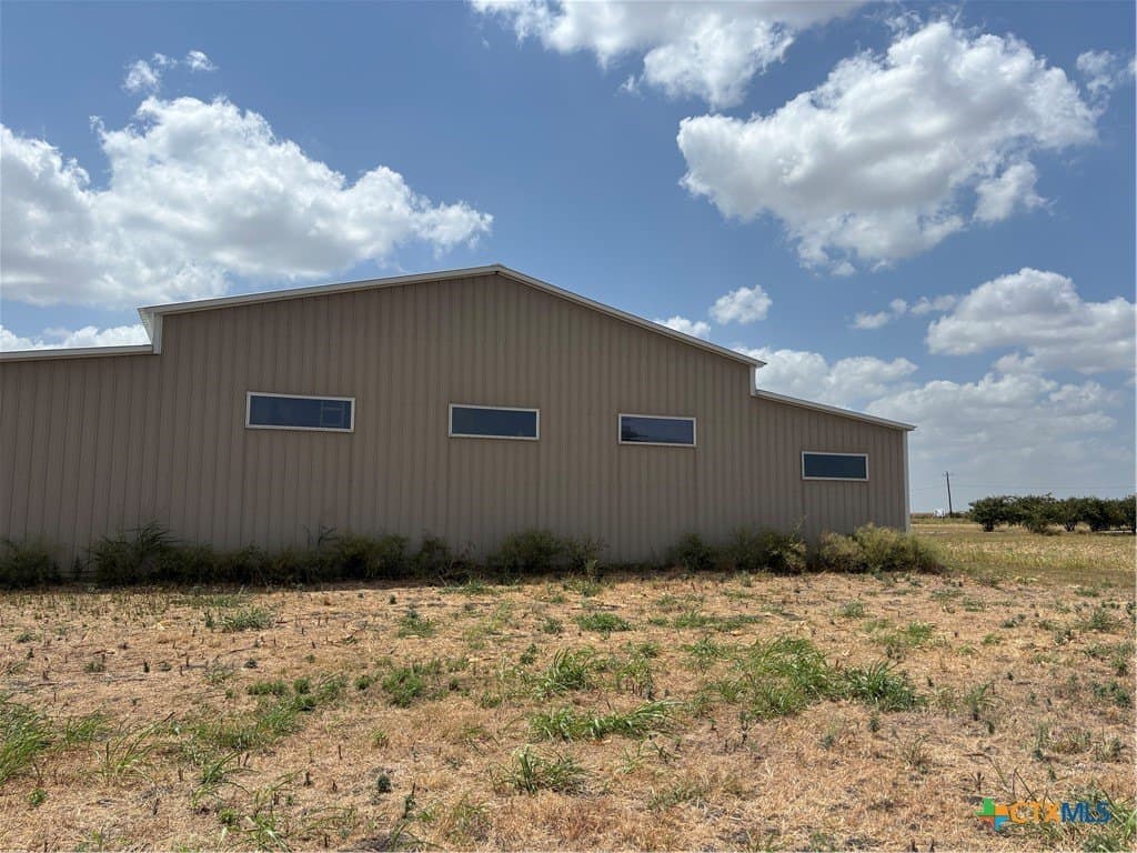 27.79 acres in Williamson County - photo 8