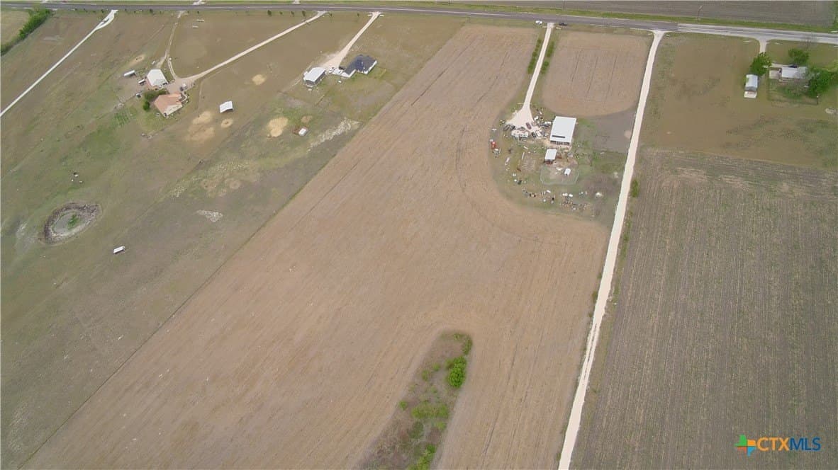 27.79 acres in Williamson County - photo 32
