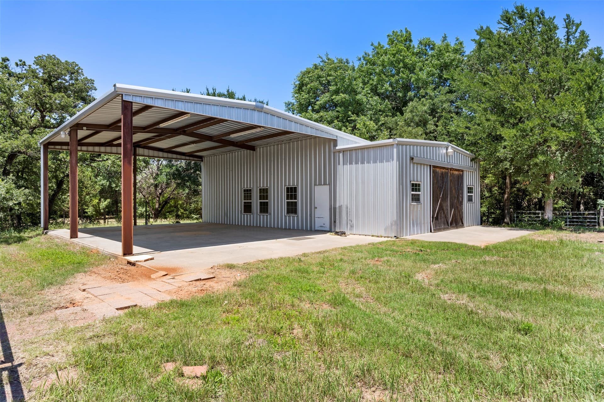 12.52 acres in Hood County - photo 9
