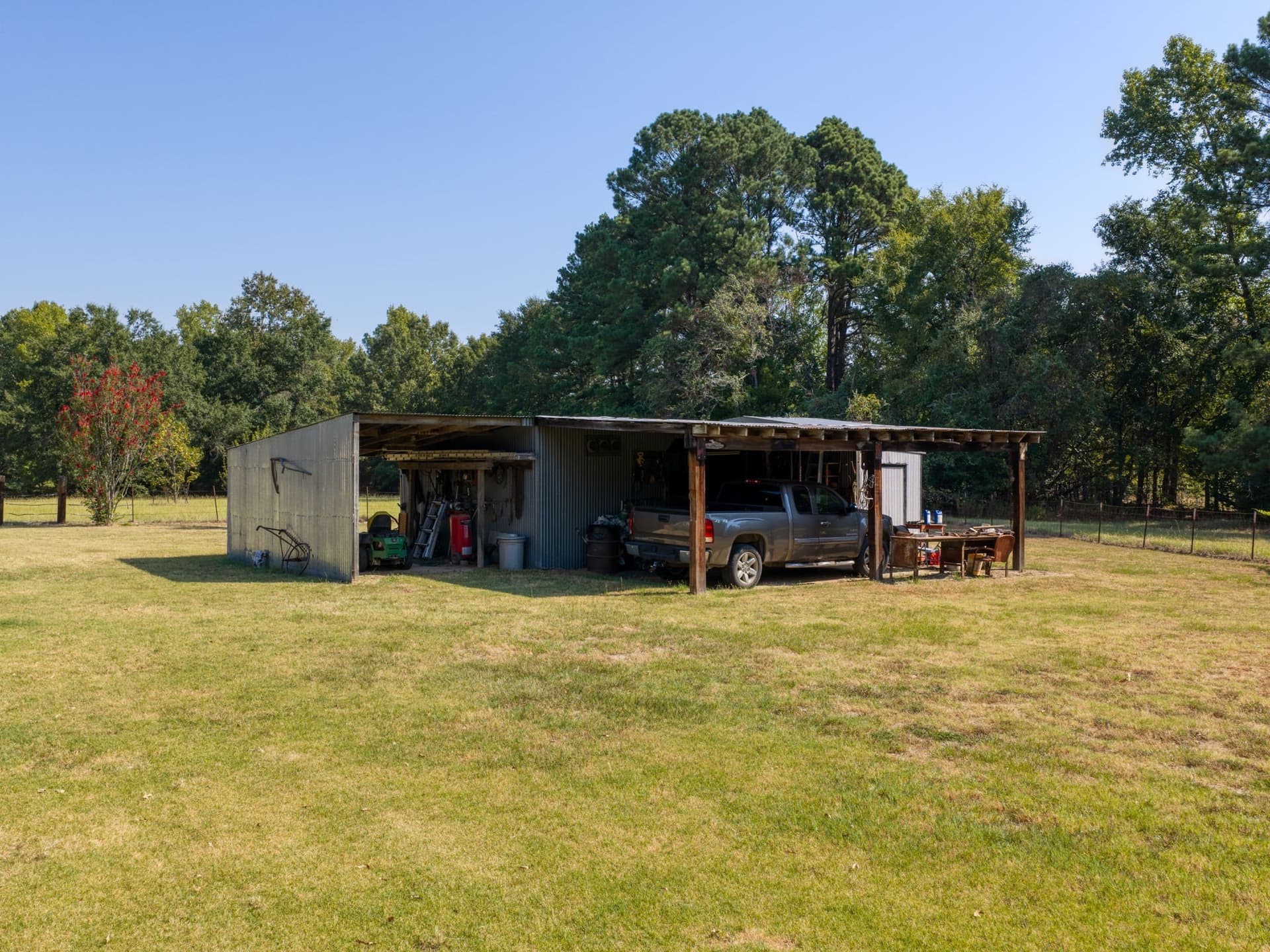 21.81 acres in Henderson County - photo 37
