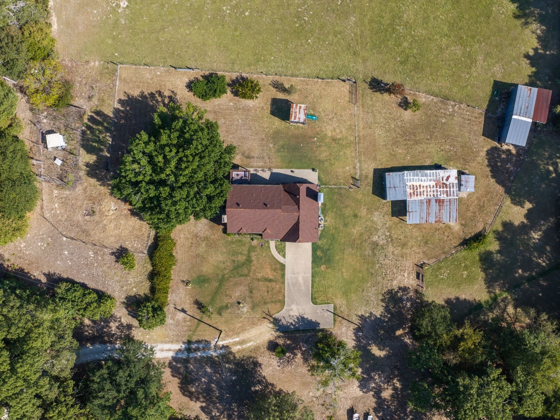 21.81 acres in Henderson County - photo 5