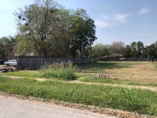 0.34 acres in Dallas County featured view