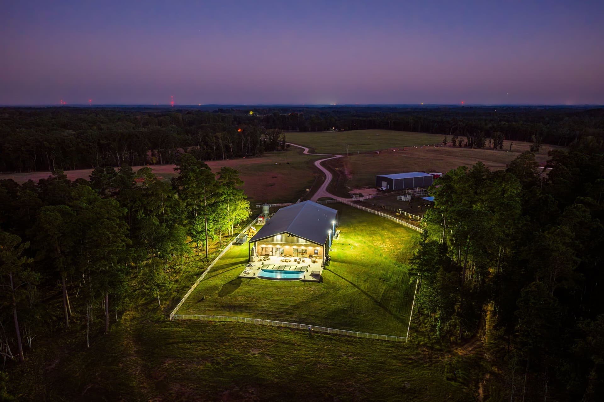 494.46 acres in Smith County - photo 7