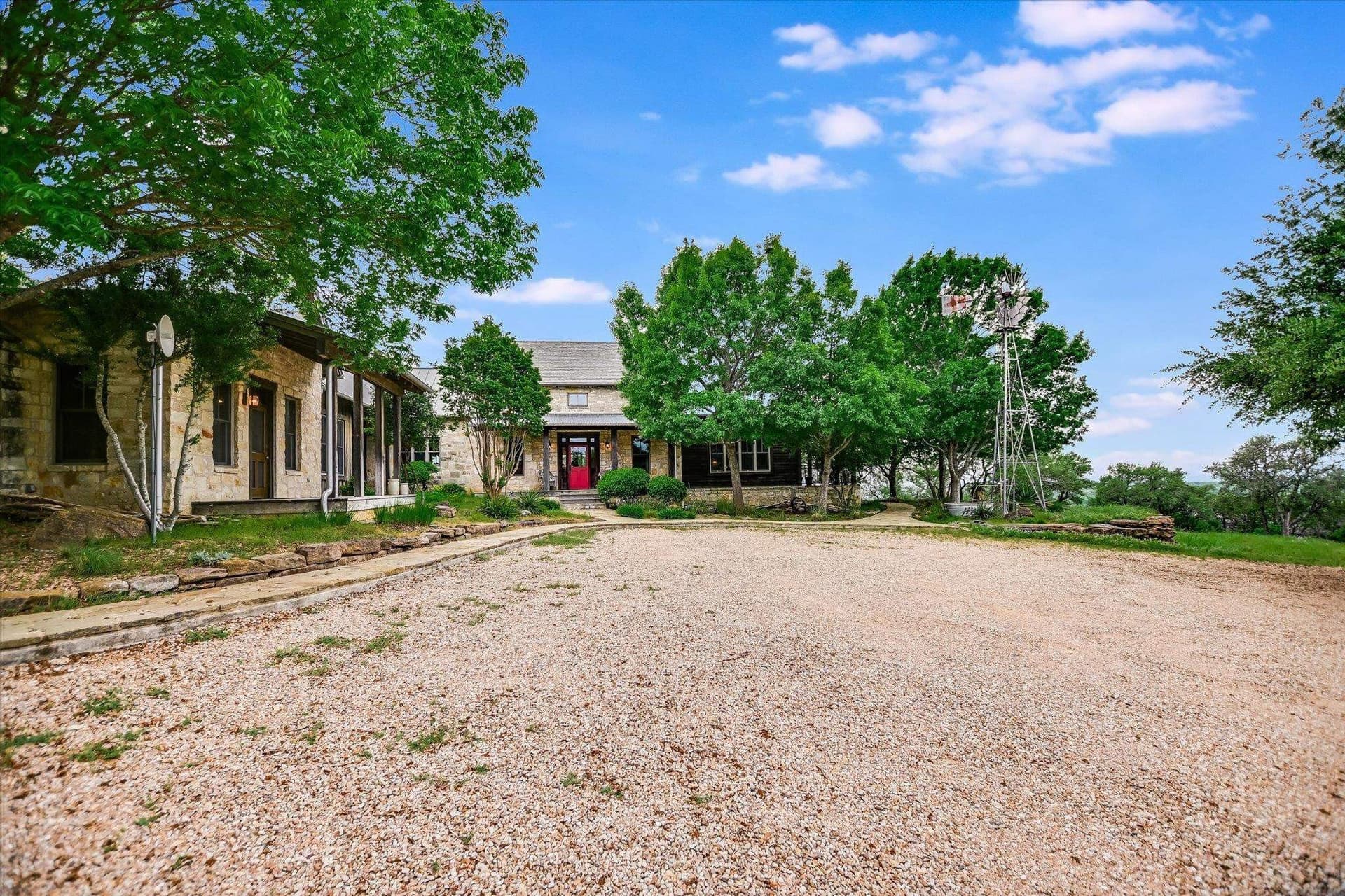 10.25 acres in Burnet County gallery image 2