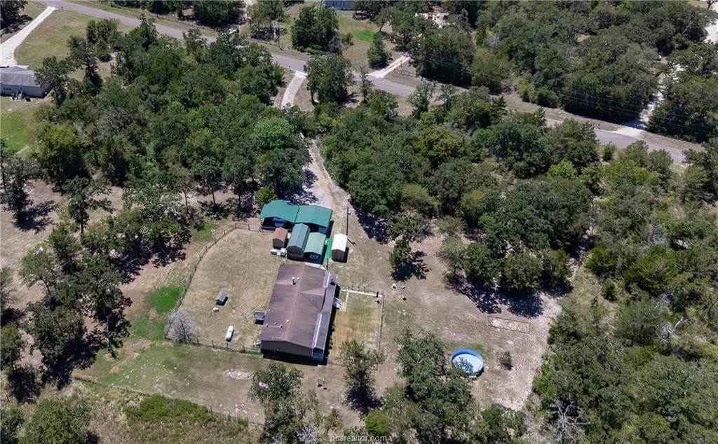 10 acres in Grimes County - photo 35