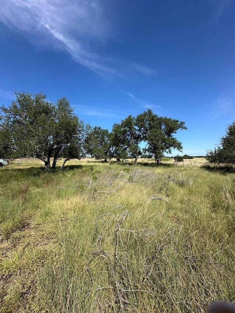 5.02 acres in Kerr County - photo 2