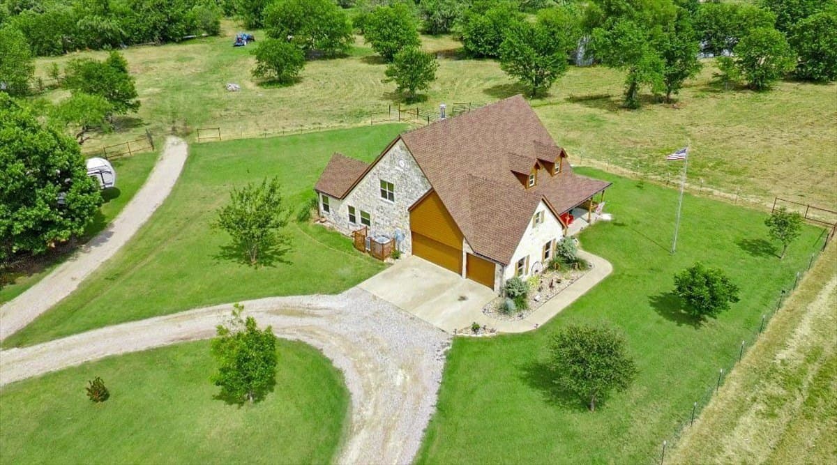 33 acres in Navarro County - photo 36