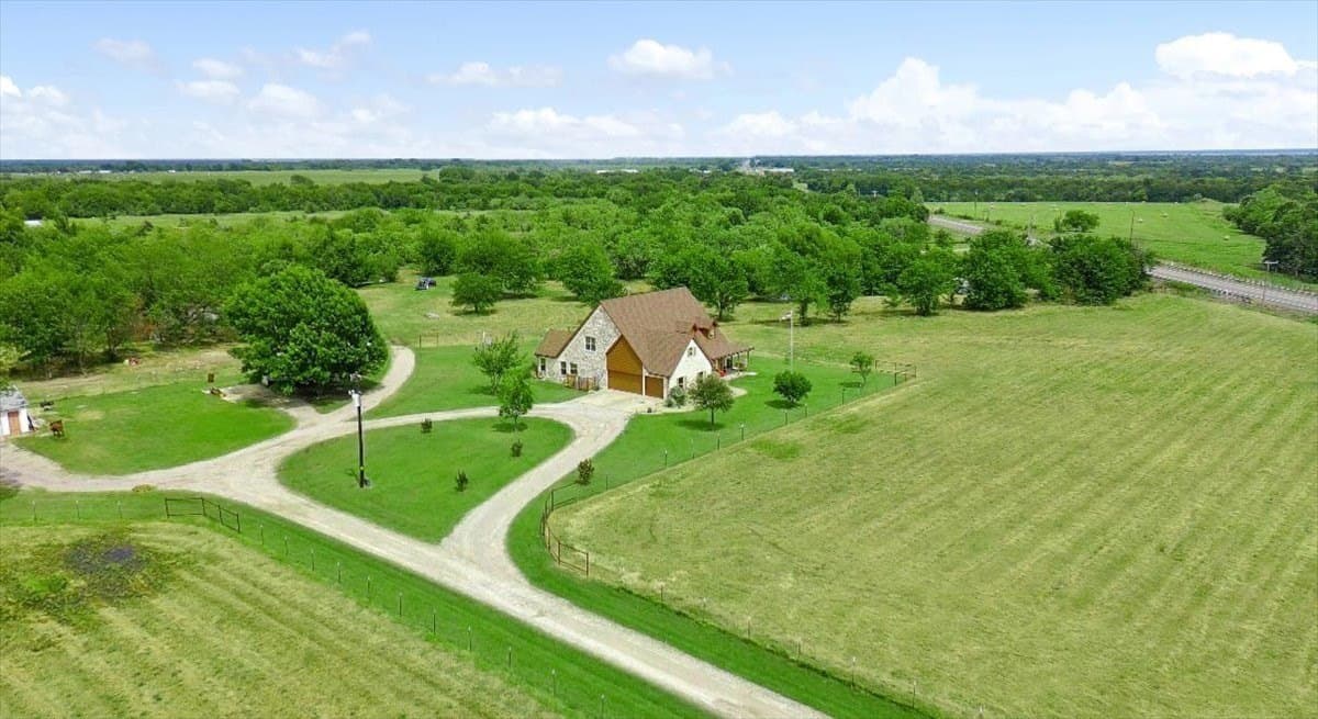 33 acres in Navarro County - photo 37