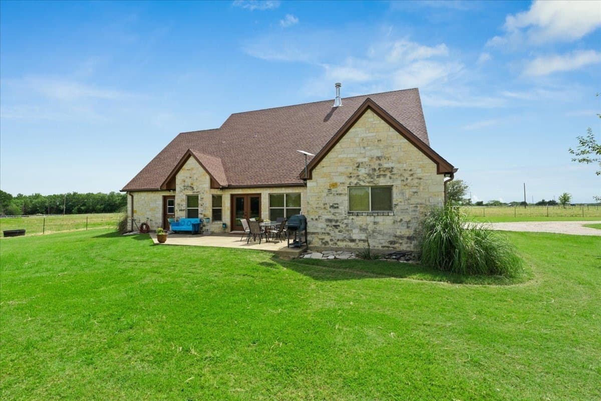 33 acres in Navarro County - photo 35