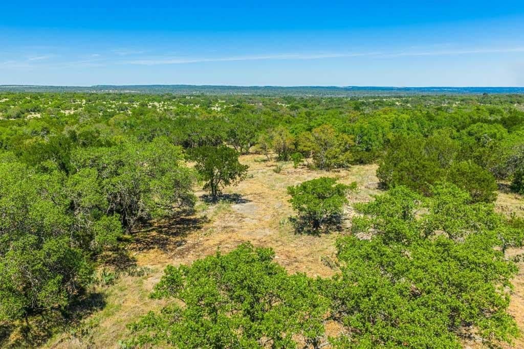 29.62 acres in Gillespie County