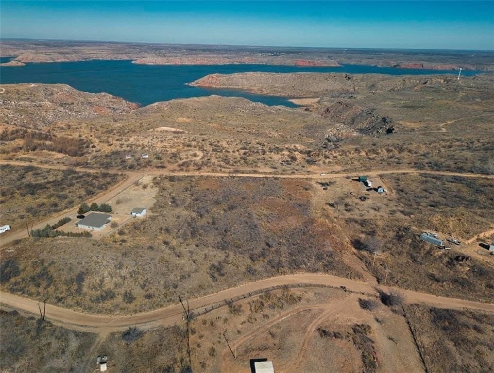 0.94 acres in Hutchinson County featured view