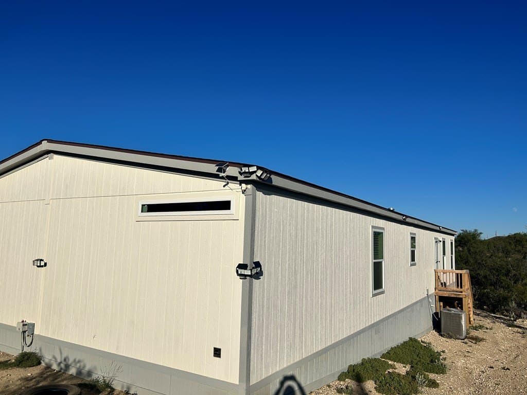 174,240 acres in Maverick County gallery image 3