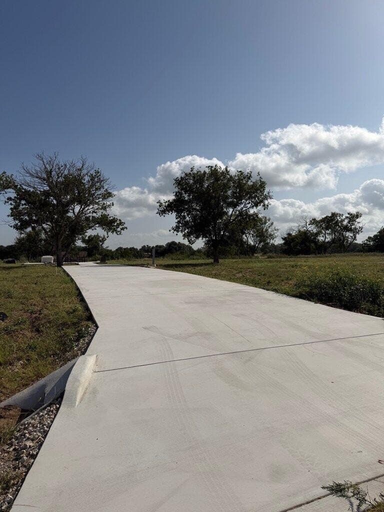 0.27 acres in Gillespie County - photo 2