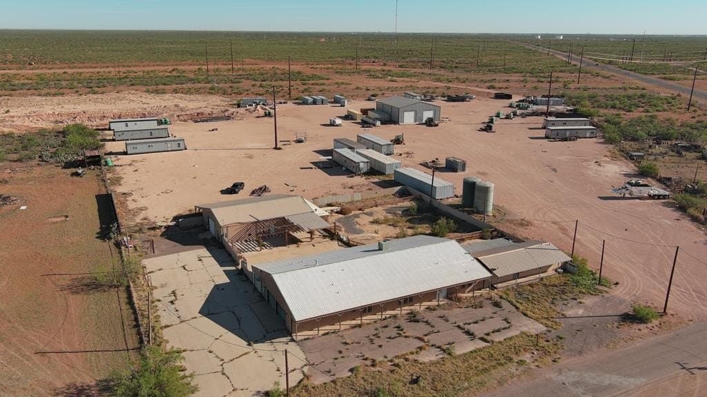 21 acres in Winkler County gallery image 2