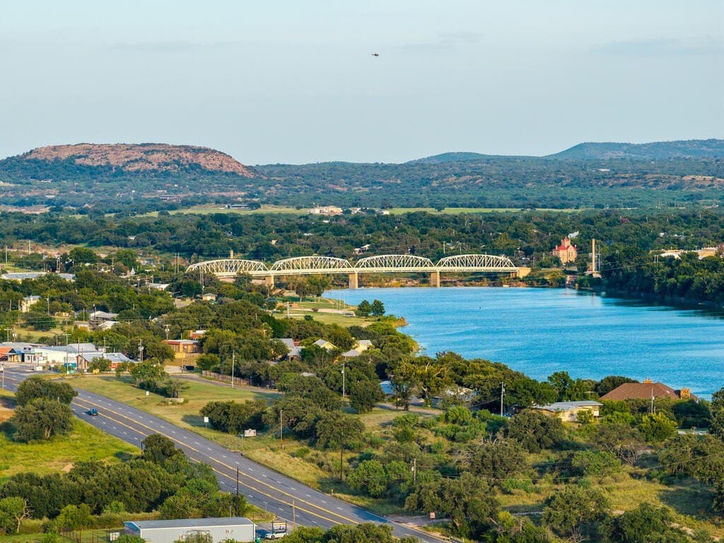 24 acres in Llano County - photo 6