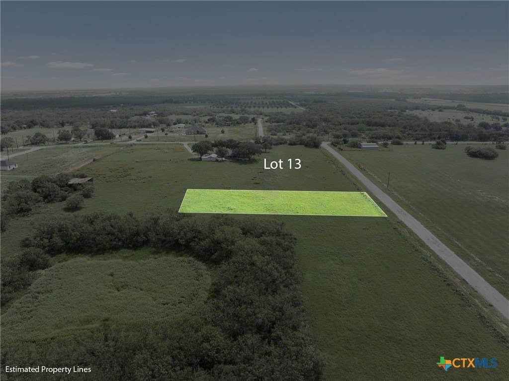 1.05 acres in Wilson County gallery image 3