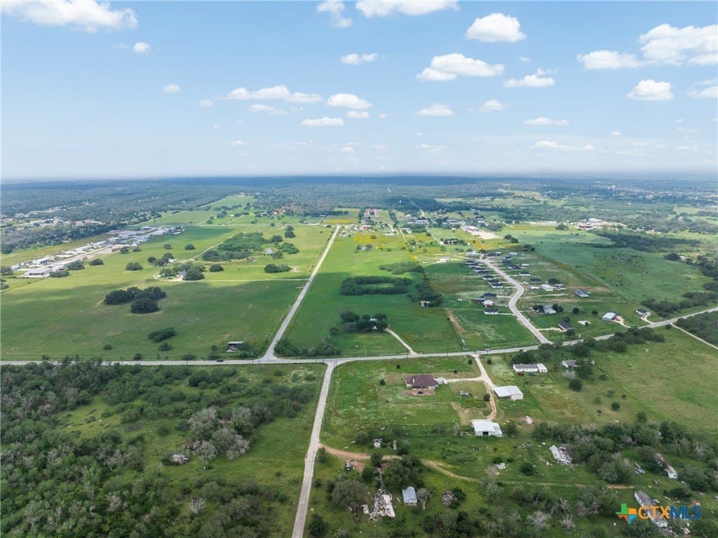 1.05 acres in Wilson County - photo 7