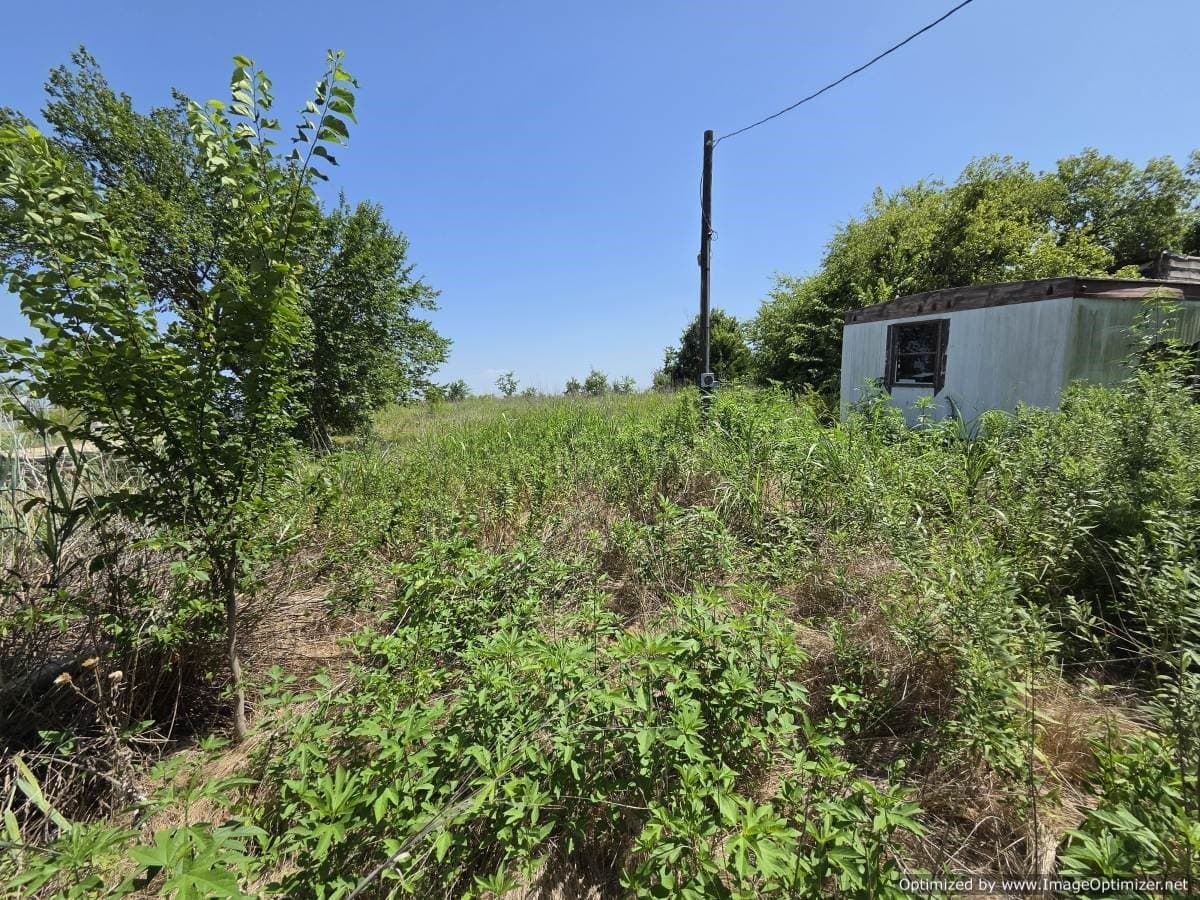 1.05 acres in Johnson County - photo 4