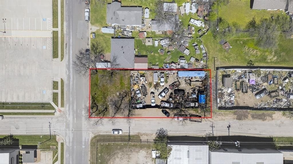 0.25 acres in Tarrant County gallery image 3