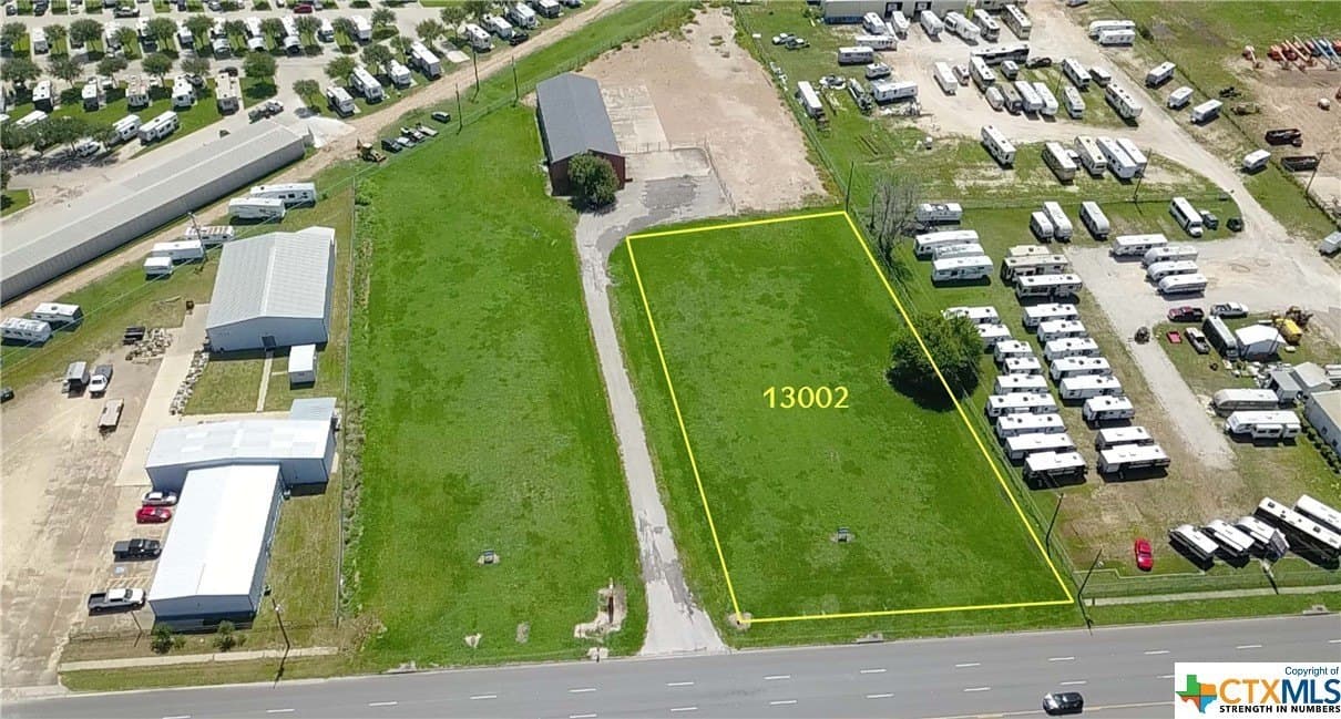 1.03 acres in Victoria County