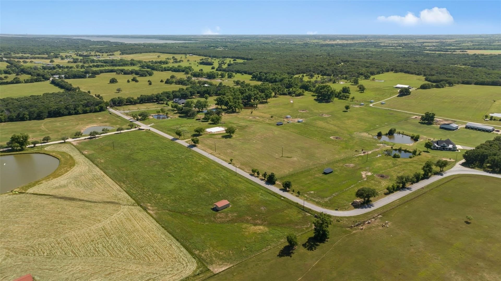 1 acres in Cooke County - photo 10