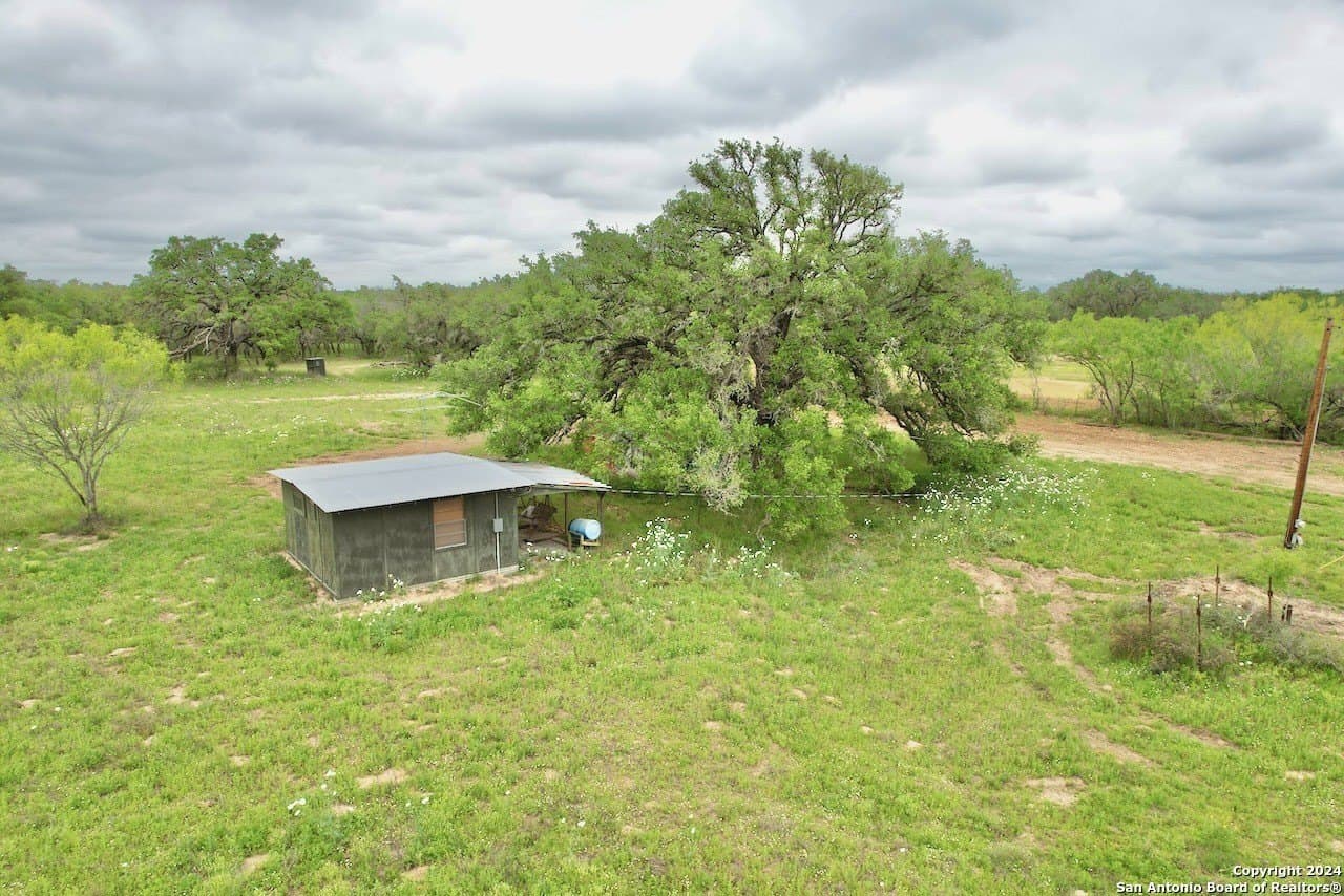 177.9 acres in Medina County - photo 7