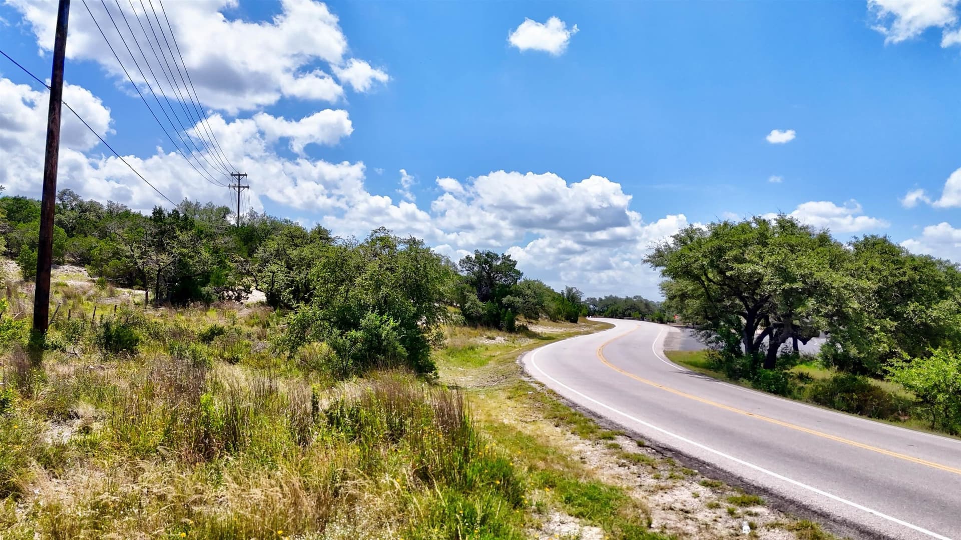 5.41 acres in Travis County gallery image 4