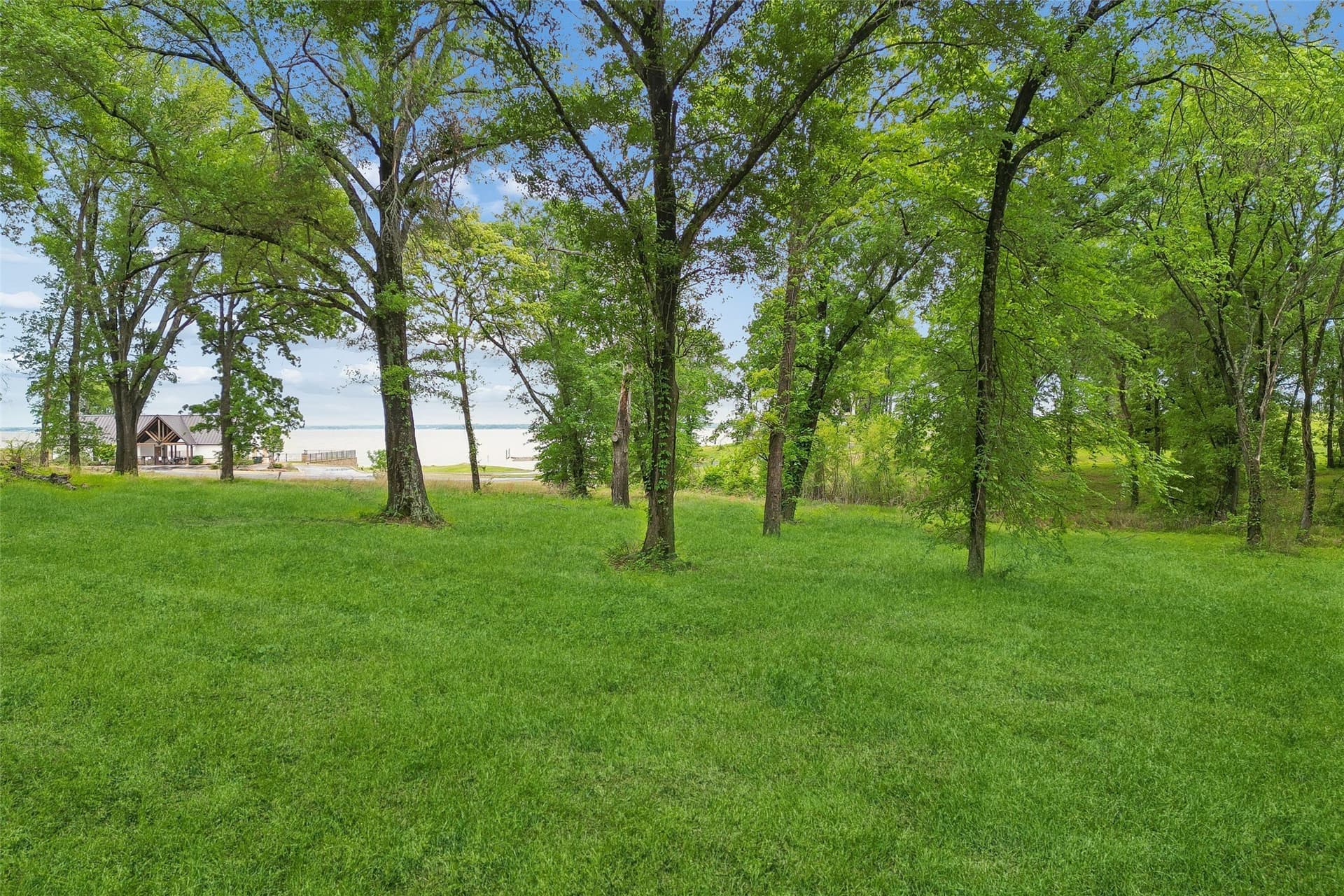 0.84 acres in Kaufman County - photo 6