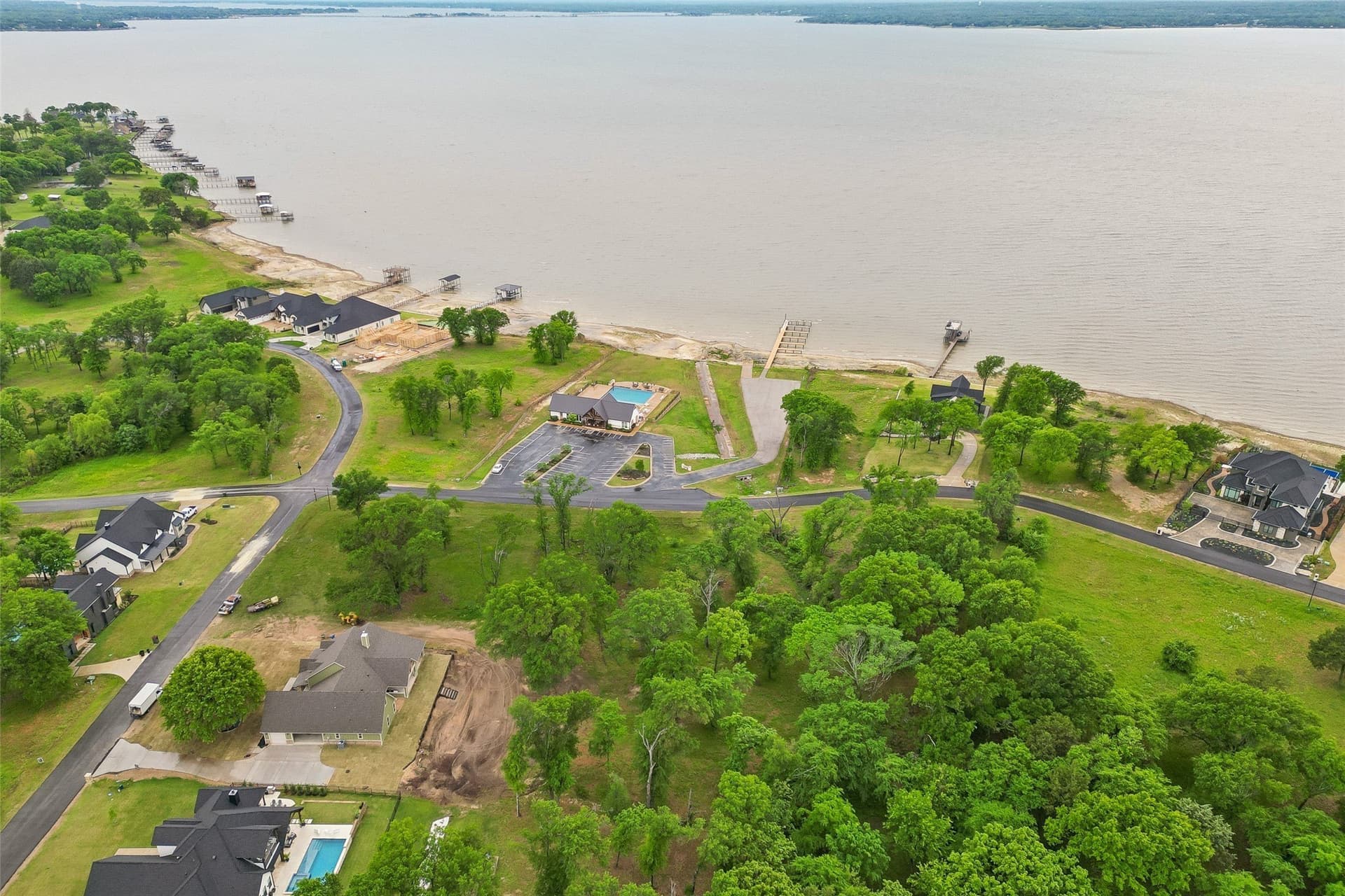 0.84 acres in Kaufman County - photo 9
