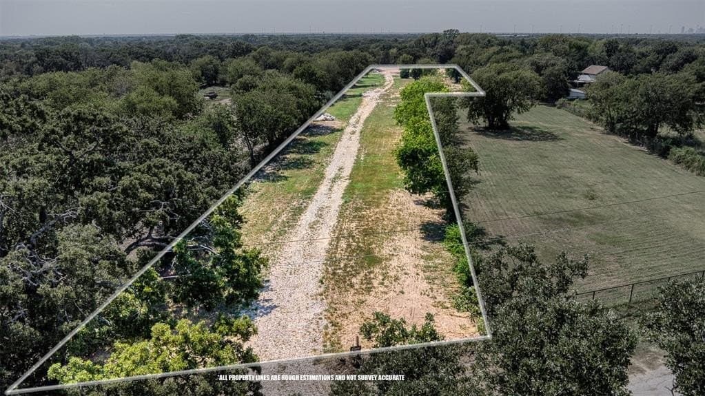 3.65 acres in Dallas County gallery image 2