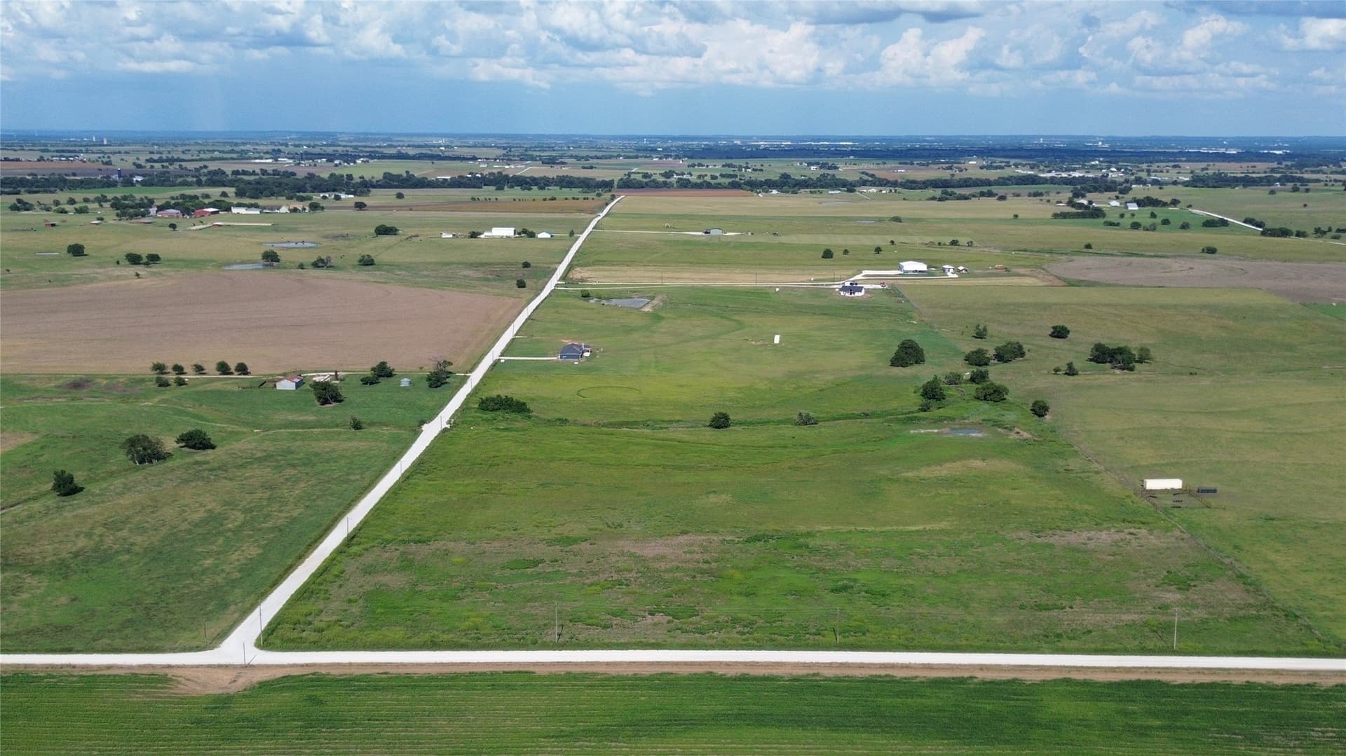 23.5 acres in Cooke County - photo 9
