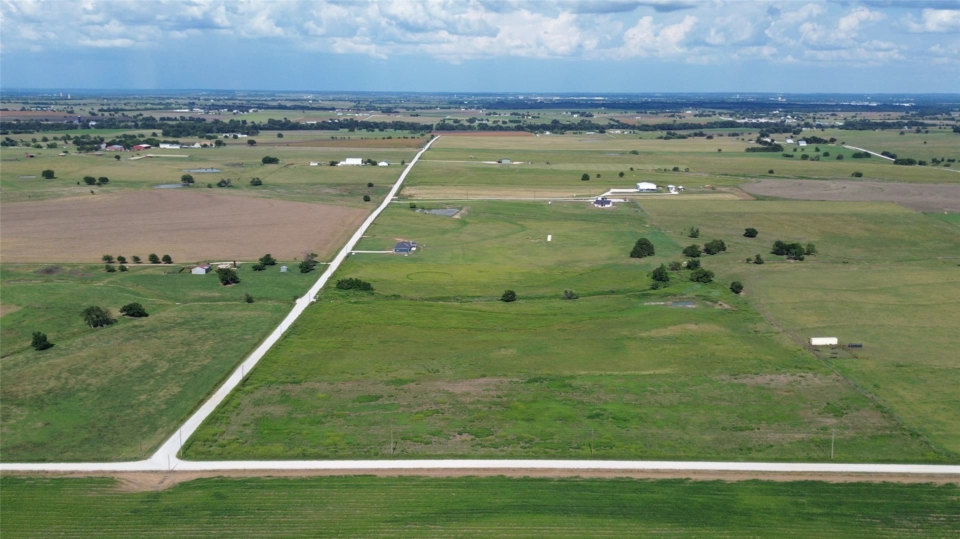 23.5 acres in Cooke County - photo 8