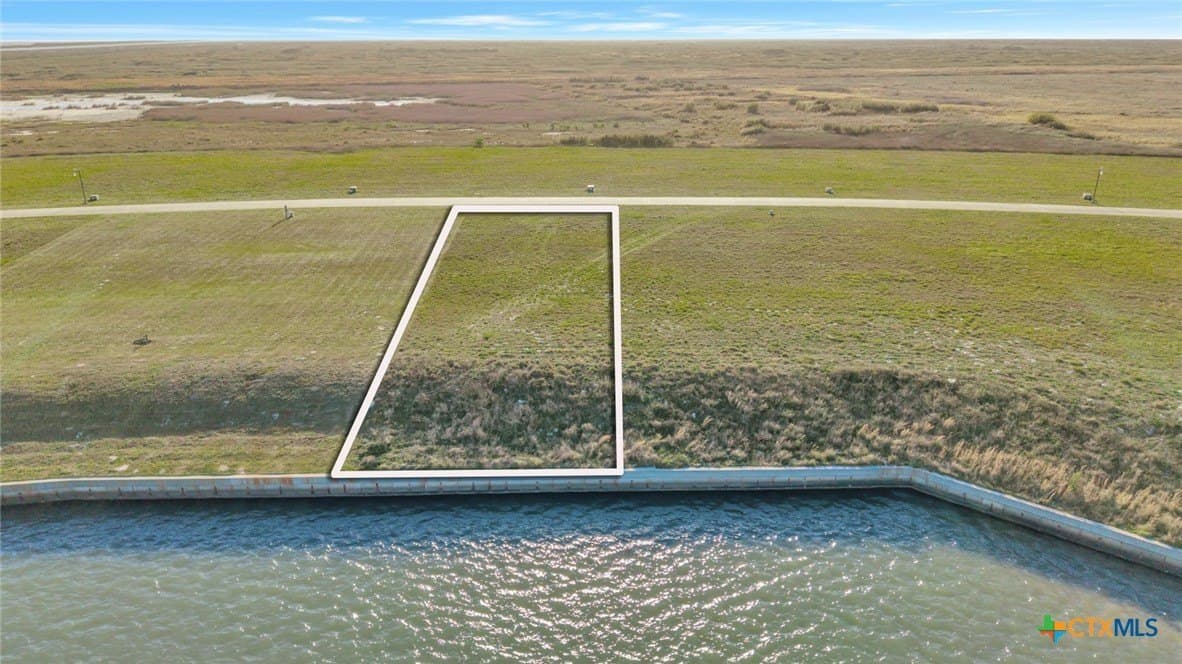0.25 acres in Calhoun County - photo 25