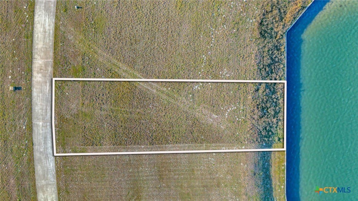 0.25 acres in Calhoun County - photo 26